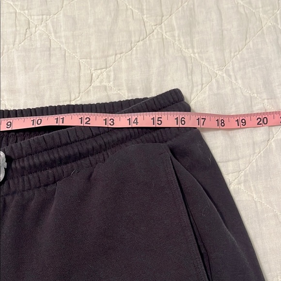 Adidas Jogger/Sweatpant - Picture 12 of 14